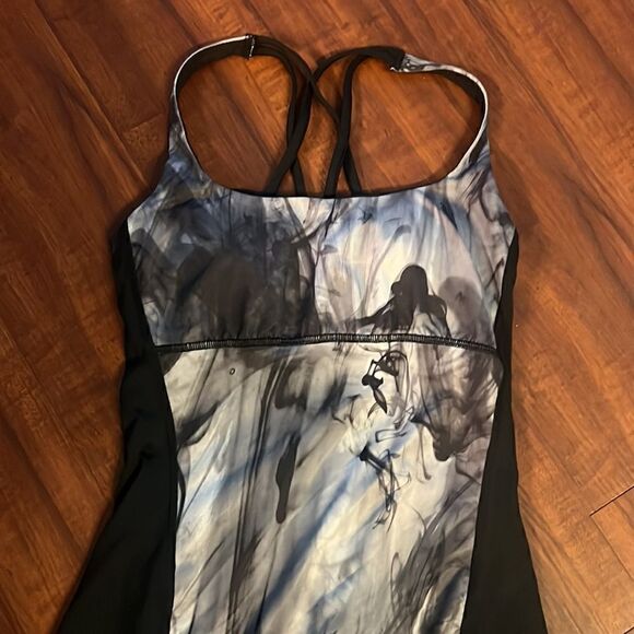 Athletic Shirt - Tight Fight Built in Bra - Padded - Size XS - Worn Once - Picture 2 of 4